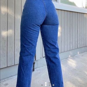 Vintage Tommy Hilfiger Crystal/floral button fly💙